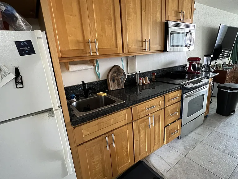 425 Ena Rd #6B — Photo 9