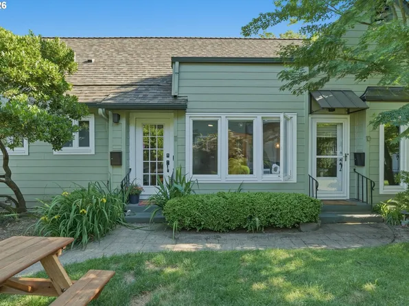 1411 SE 30th Ave APT 11, Portland, OR 97214
