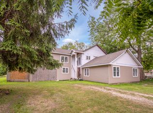 2345 Elm Rd, West Chicago, IL 60185