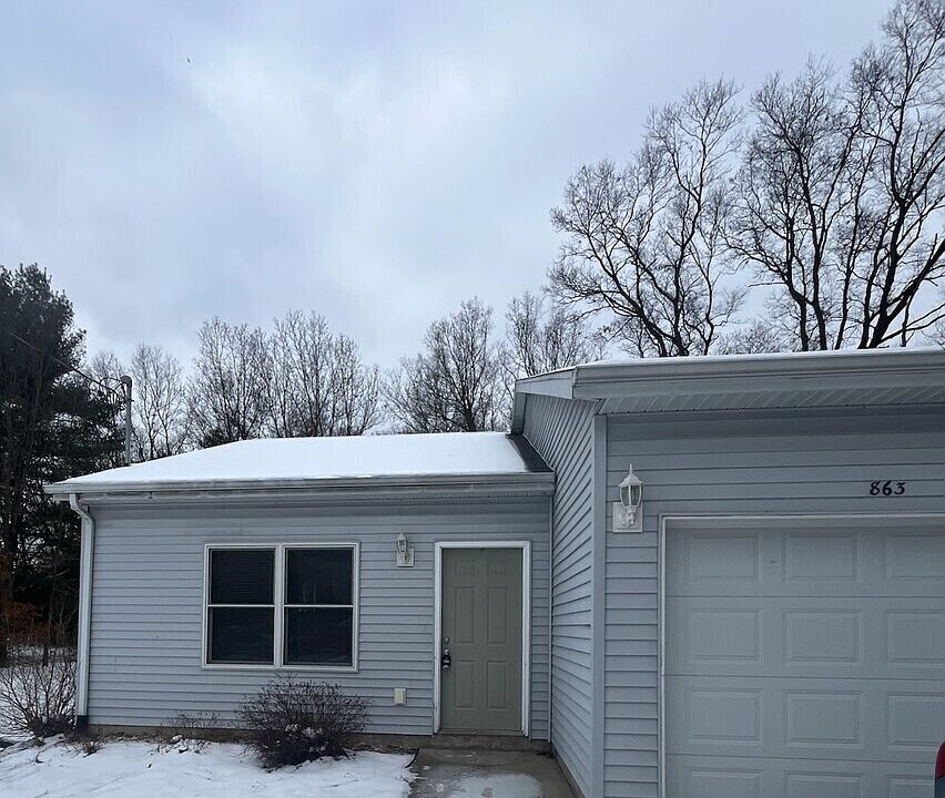 1st image of 863 Sharon Rd