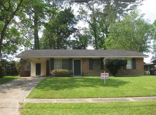 8980 Alma Dr, Baton Rouge, LA 70809