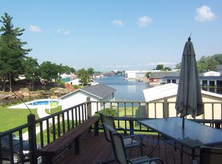 24 Otter St, Alexandria Bay, NY 13607