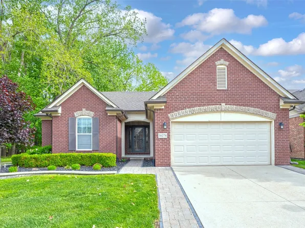 30278 Bradmore Rd, Warren, MI 48092