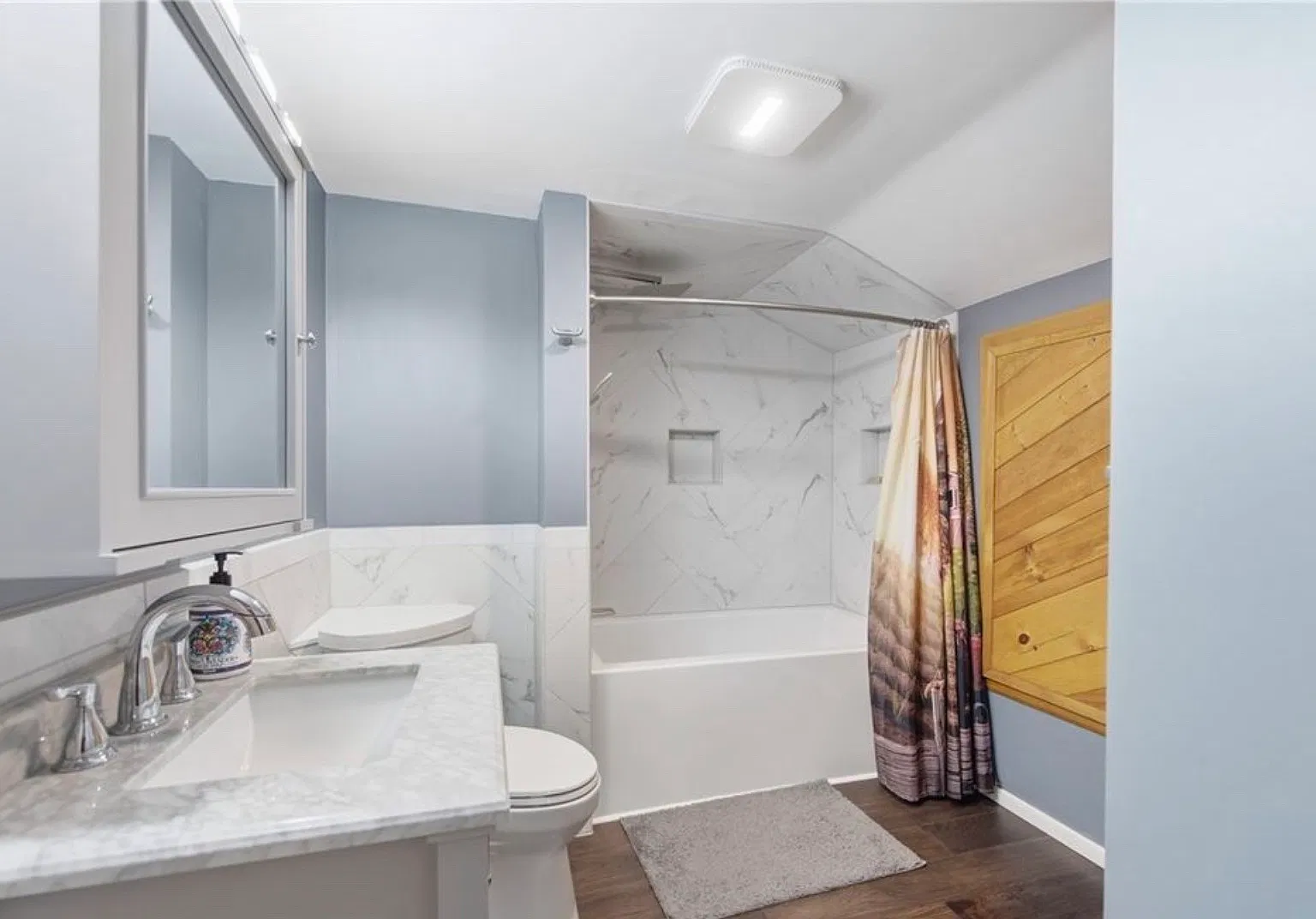 6 bed, 5114 sqft, $4,000 — Photo 4
