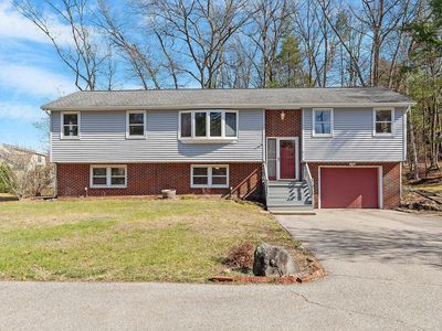 1096 W Hollis Street, Nashua, NH, 03062