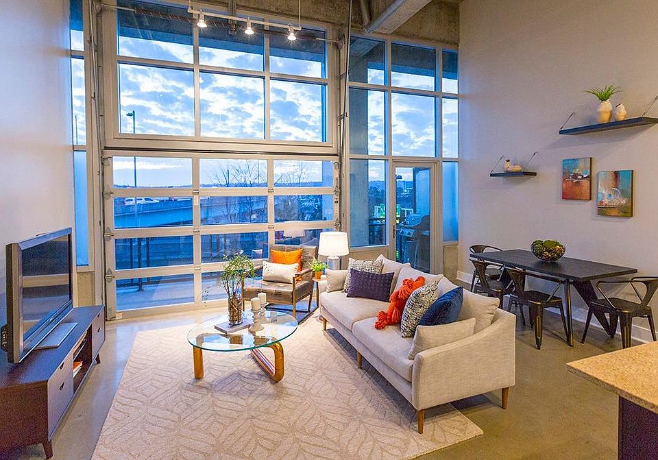 1st image of 353 W 4th St Unit 303