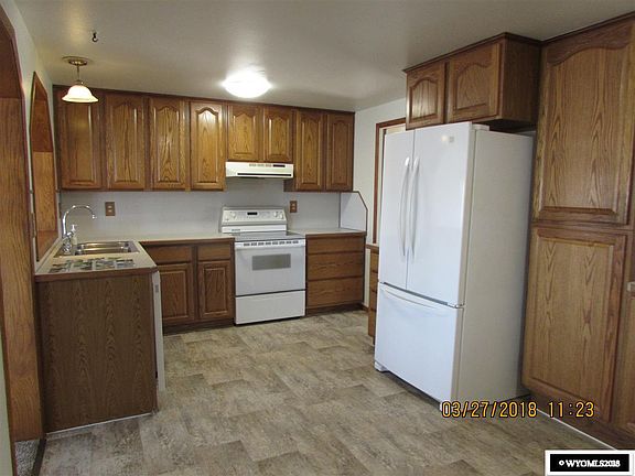 5th image of 1556 Frontier Dr