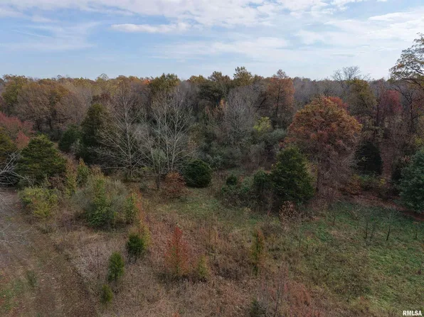 14638 Old Frankfort Rd, Marion, IL 62959