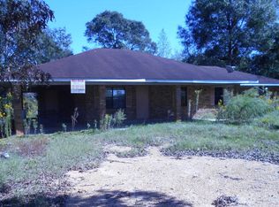 3110 S Topisaw Rd, Summit, MS 39666