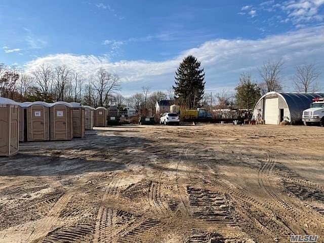 2nd image of Clinton St