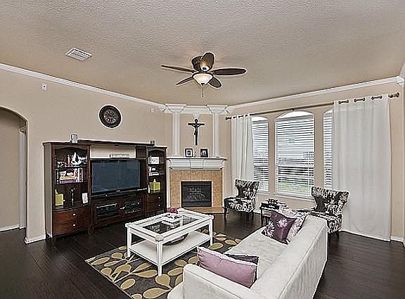 4th image of 3601 Hibiscus Dr