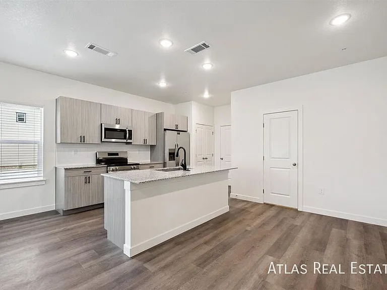 The Villas at Ridgeline Vista — Photo 72