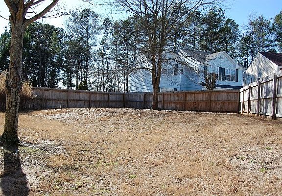 2nd image of 3314 Grovewood Ln