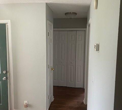 4th image of 251 Indian Park Dr