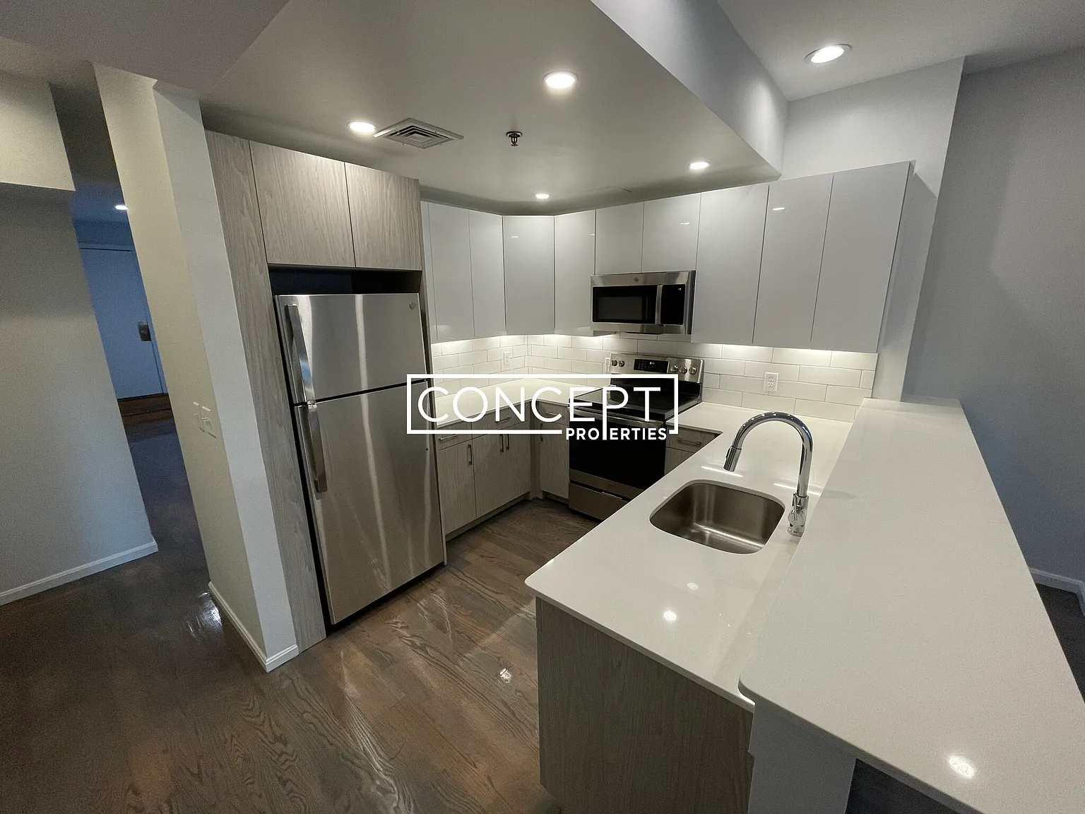 3 bed, 2.0 bath, $5,800 — Photo 1