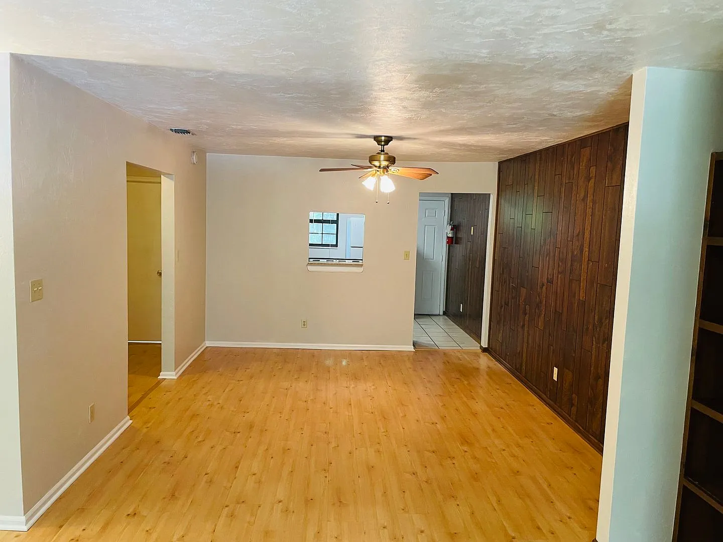 1230 Alachua Ave — Photo 3