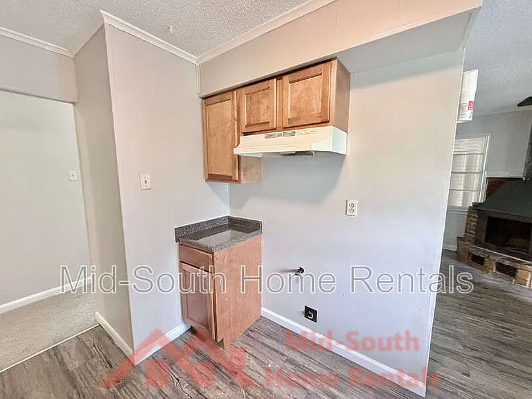 3191 Parham St — Photo 10