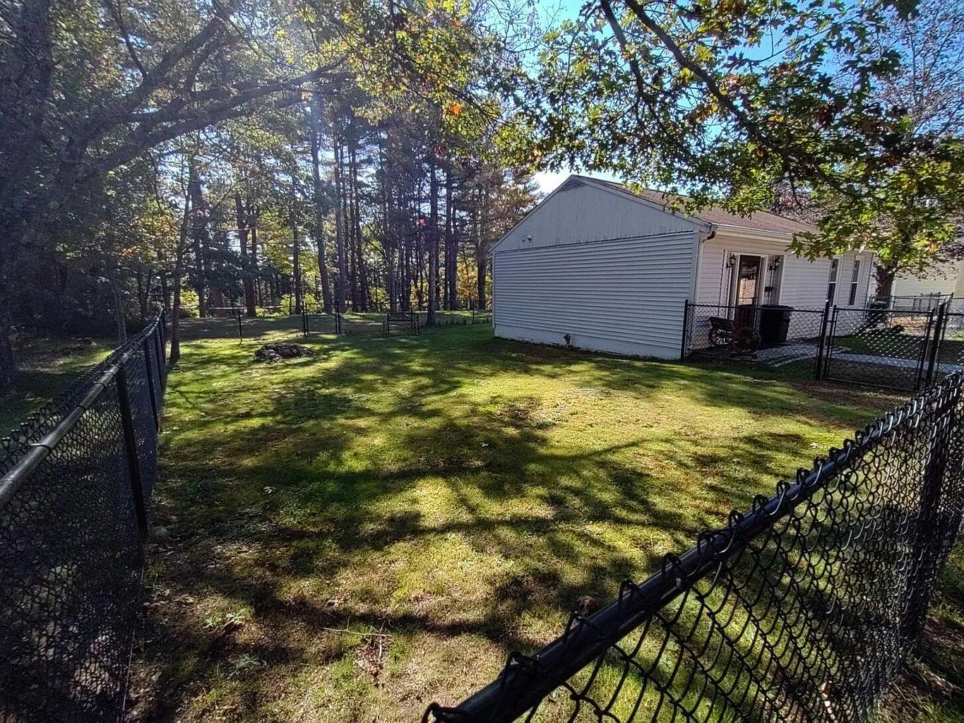 7 Preston Way — Photo 4