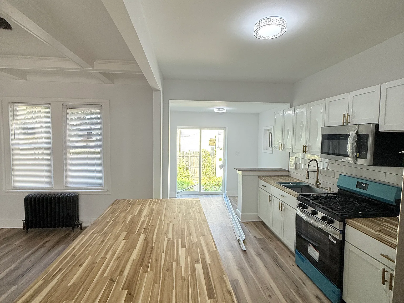 W 30th St, Wilmington — Photo 4