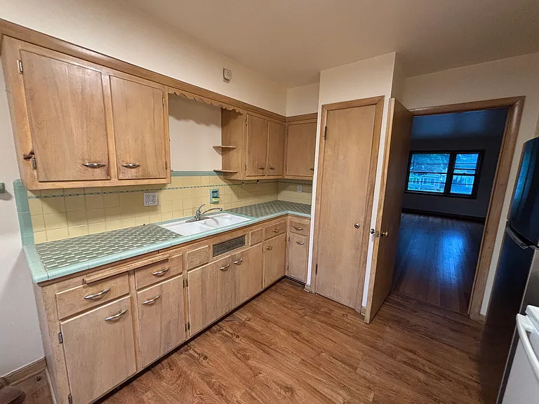8708 W Burleigh St #4 — Photo 5