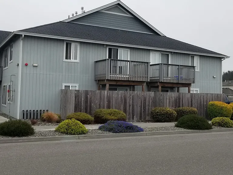1692 Sandpiper Ln #20-27 — Photo 2