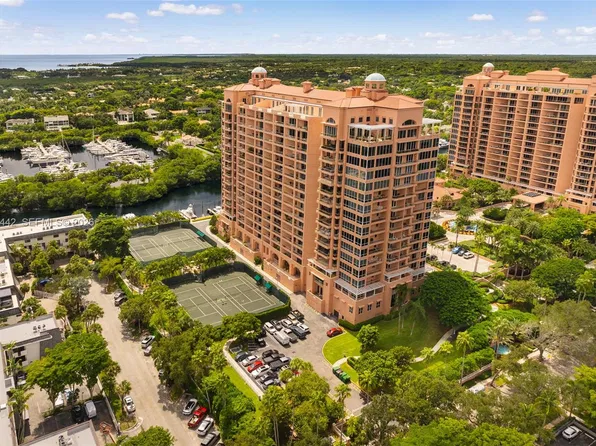 10 Edgewater Dr APT 5G, Coral Gables, FL 33133