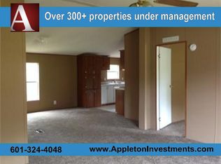 1020 Honeysuckle Trl, Summit, MS 39666