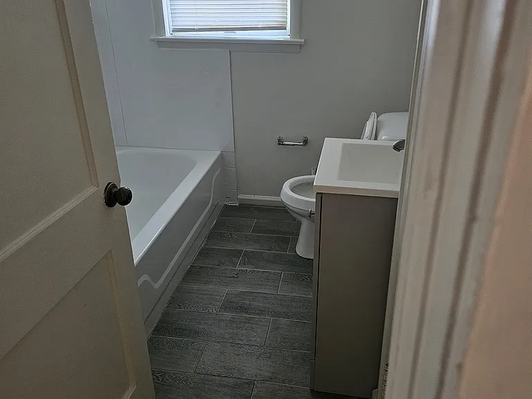 691 Madelon Ct — Photo 7