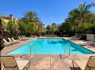 230 E Villorrio Dr, Palm Springs, CA 92262