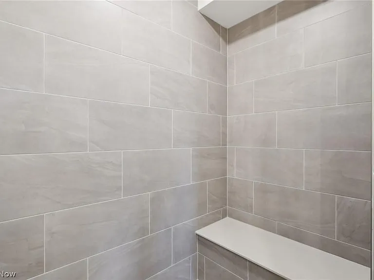11218 N Park Pl — Photo 29