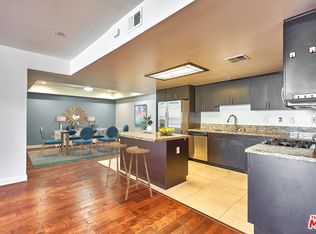 332 S Oxford Ave APT 303, Los Angeles, CA 90020