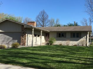 3237 Longfellow Rd N, Fargo, ND 58102