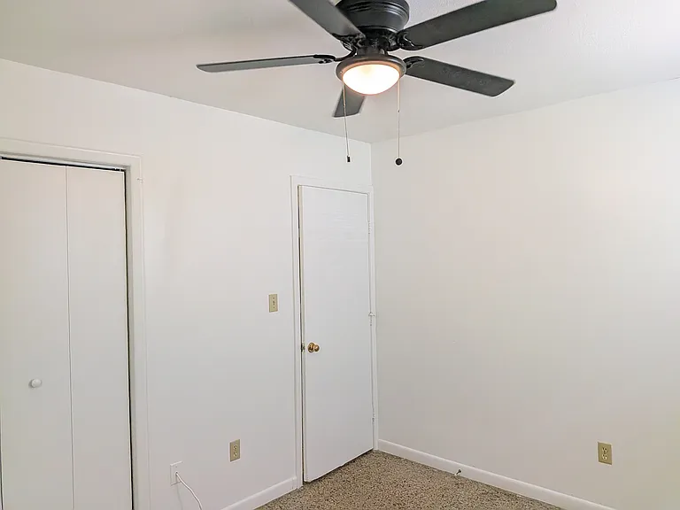2461 NW 44th Ave — Photo 10