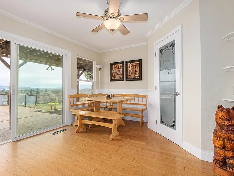 2838 Madeira Way — Photo 11