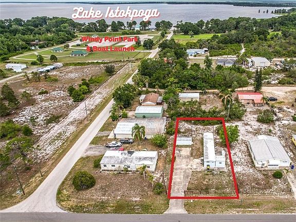 2nd image of 145 Highlands Lake Dr
