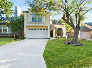 5910 Burning Sunrise Dr, San Antonio, TX 78244