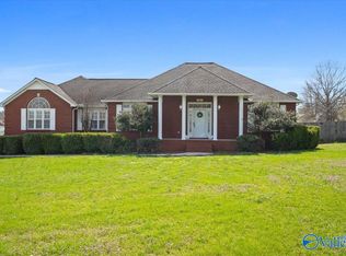 107 Bollweevil Ln, Toney, AL 35773