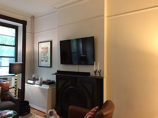 Rented by Moving Forward Real Estate NYC | media 33