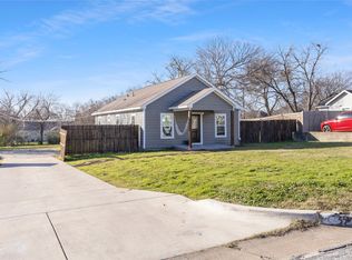 5509 Dartmouth Ave, River Oaks, TX 76114