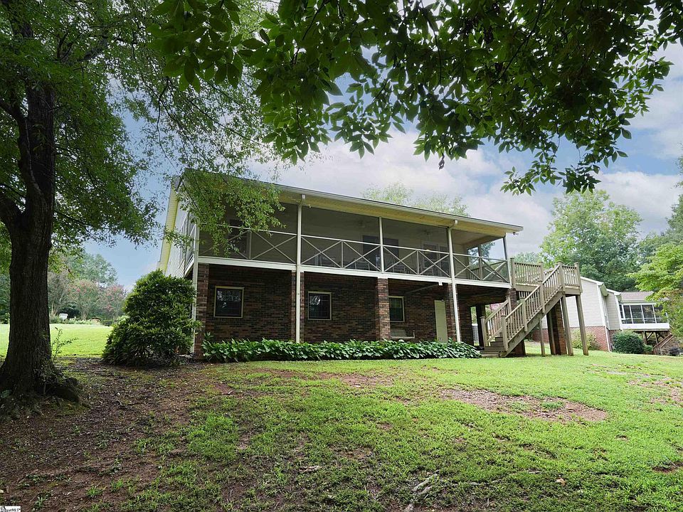 1st image of 127 Lake Robinson Point