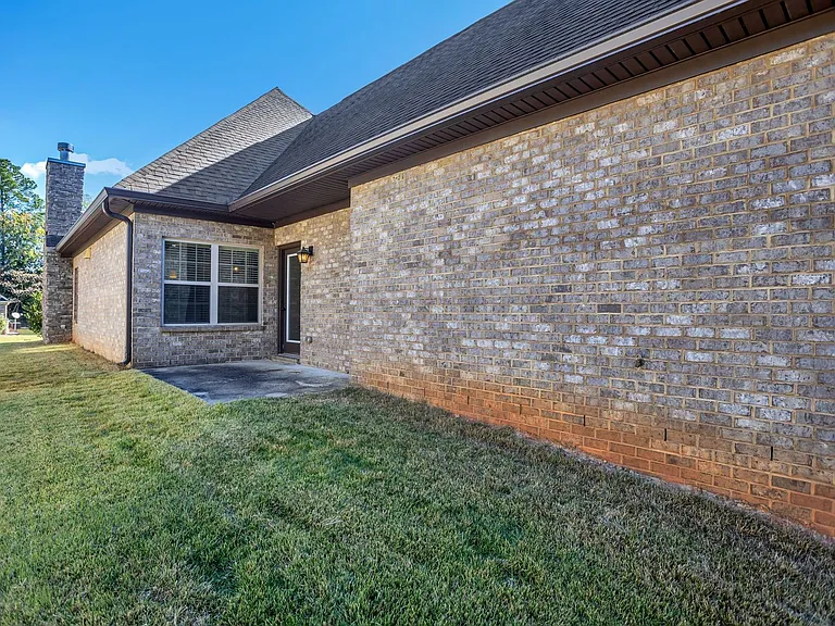 999 Starr Ct — Photo 29