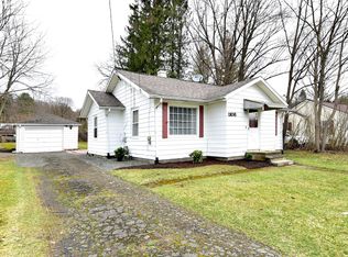 1108 Day Hollow Rd, Endicott, NY 13760