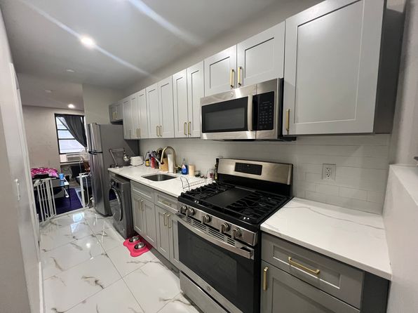 444 E 78th St APT 4