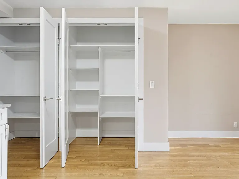 788 Columbus Ave #15B — Photo 7