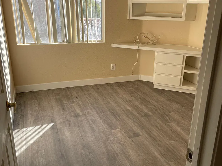 8836 Stingray Ct — Photo 25