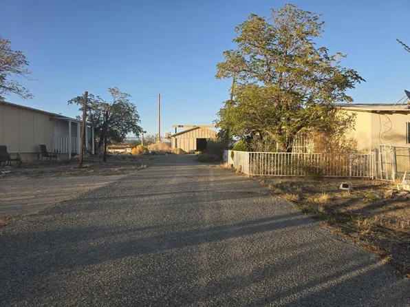 6149 105th St W, Rosamond, CA 93560