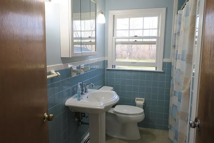 524 Wallis Rd — Photo 20