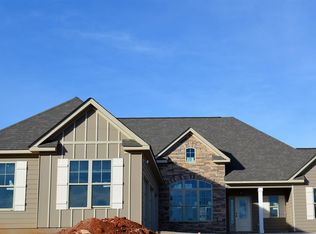 101 Lindsay Taylor Dr #1, Lagrange, GA 30241