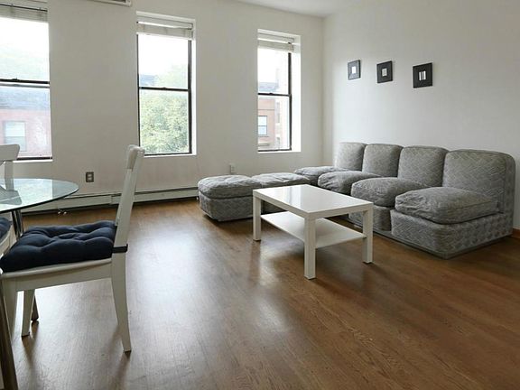 5th image of 221 W 112th St #3BB