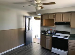 214 Skokorat Rd, Beacon Falls, CT 06403